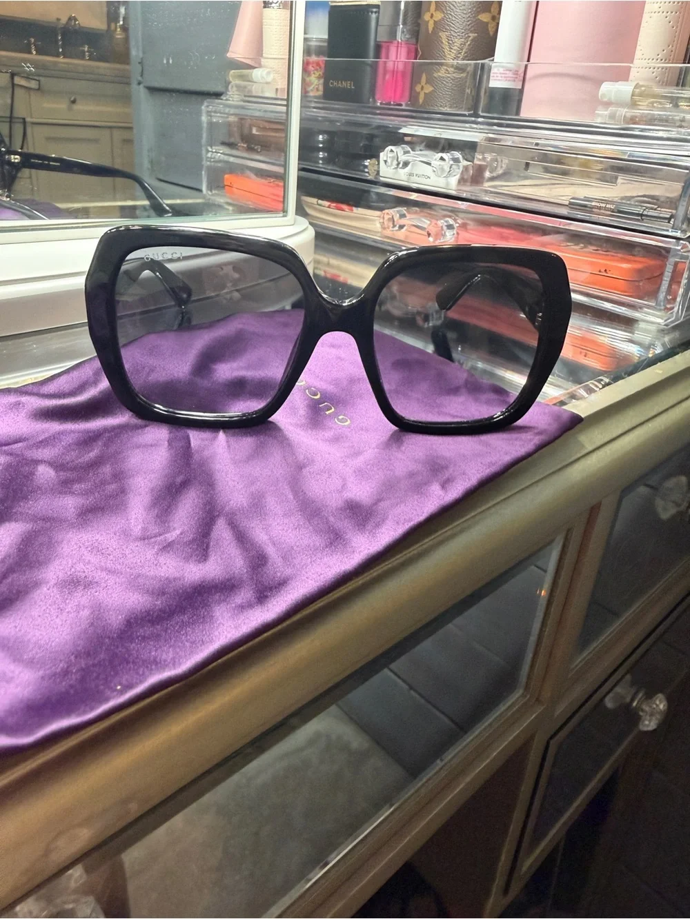 Gucci elegant women
